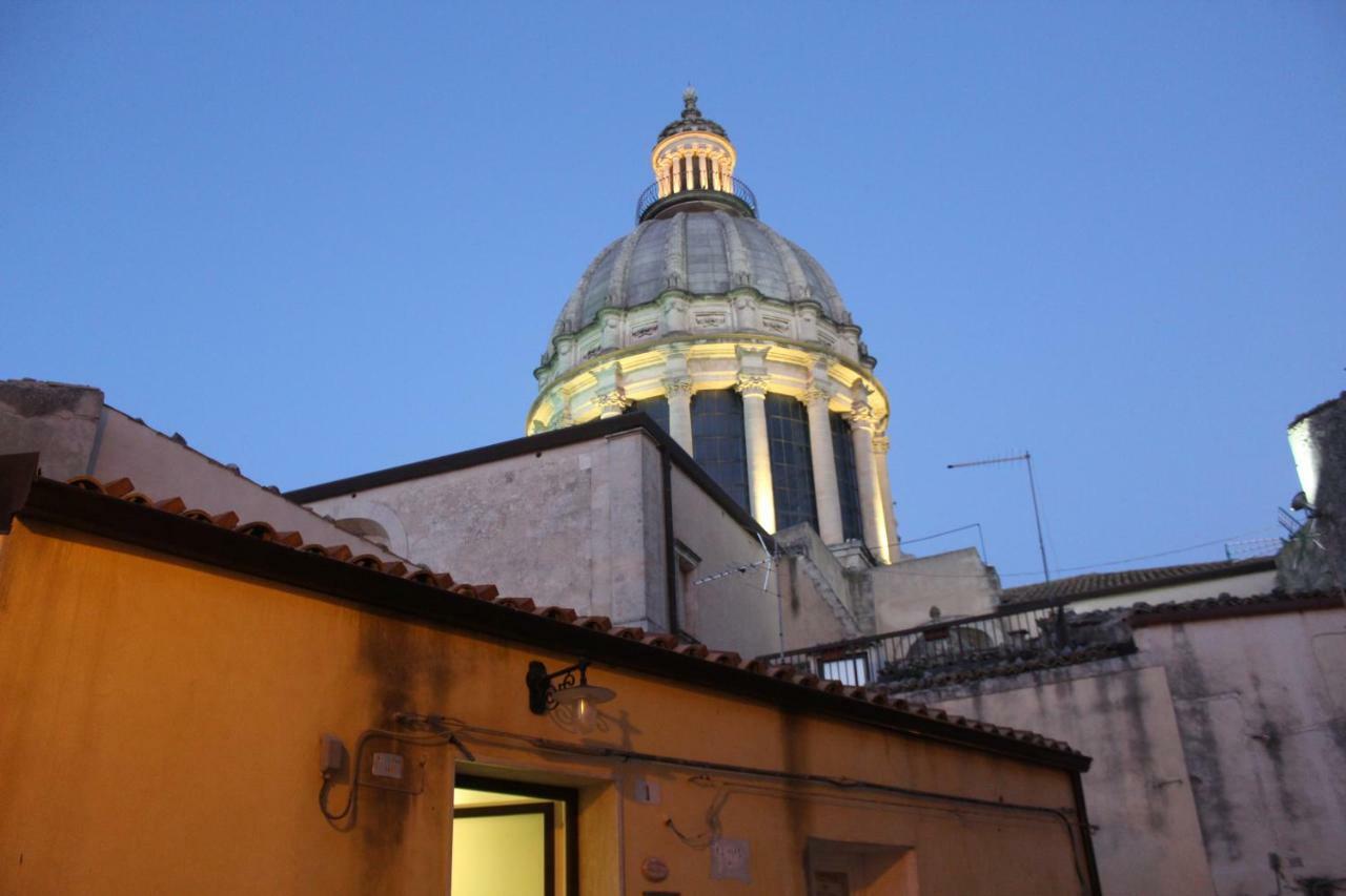Specula Domus - Ibla Villa Ragusa Exterior foto